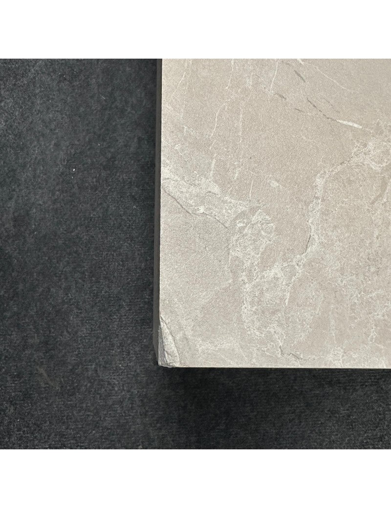 Travertino išvaizdos Lesley